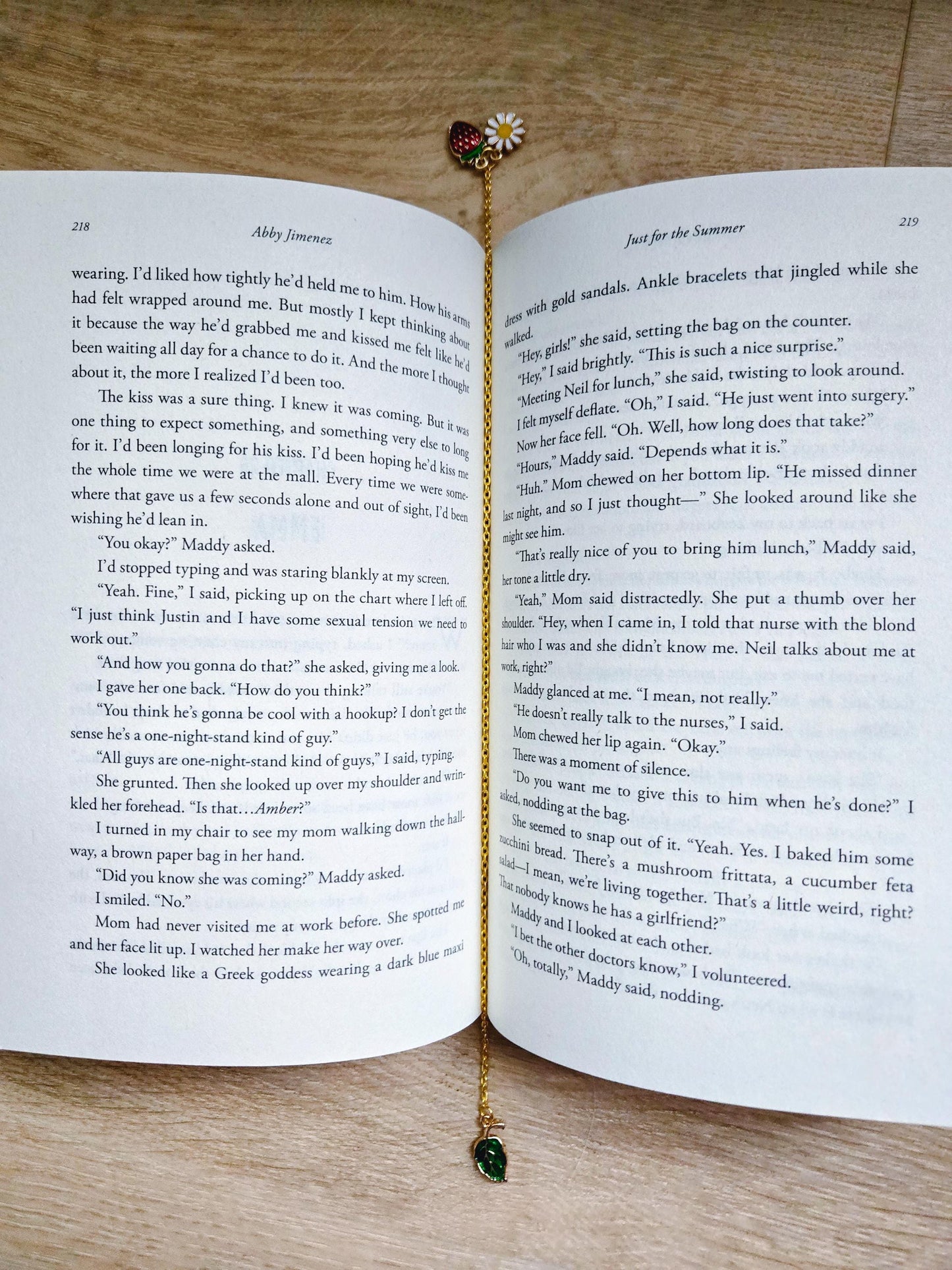 Summer Chain Bookmark