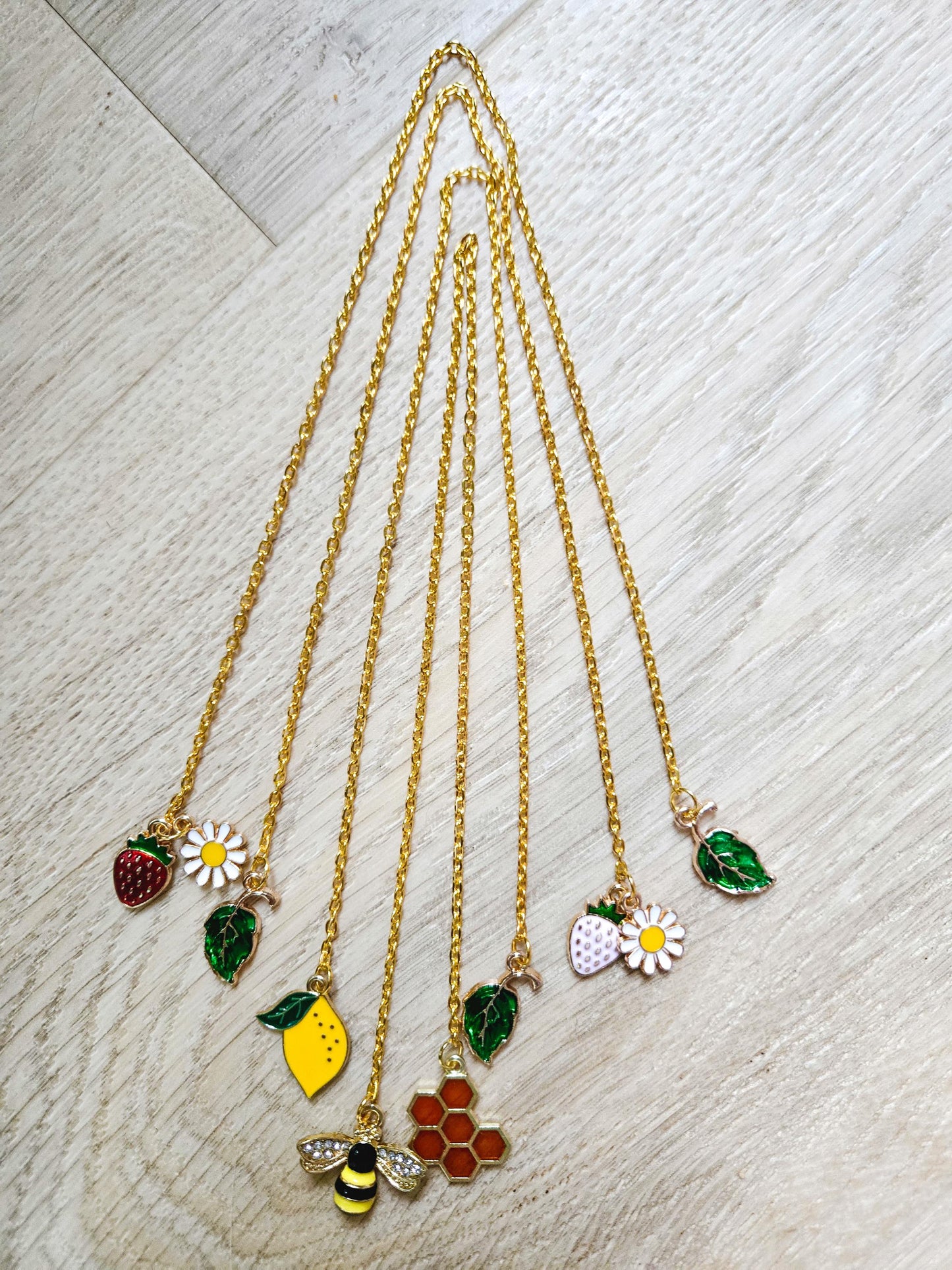 Summer Chain Bookmark
